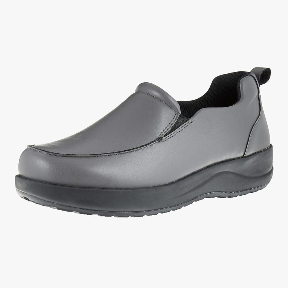Amazon Essentials Men's Service Food Shoes
